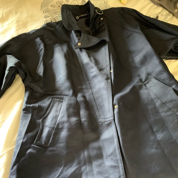 Gucci Other - Need Help Before i post it for sale.